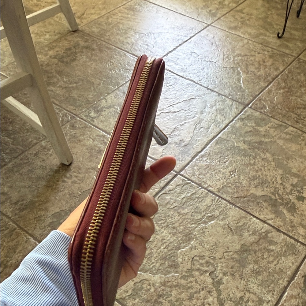 Michael Kors Maroon Leather Wallet with Gold Accents ~ MK - Picture 7 of 15